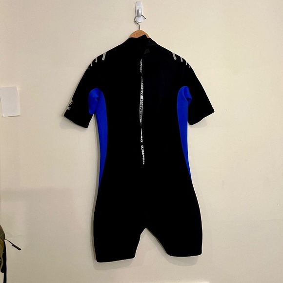ScubaMax Island 2 Wetsuit Men's 2mm Shorty Black & Blue 2mm - Picture 2 of 8